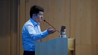 Б. Абдикенов